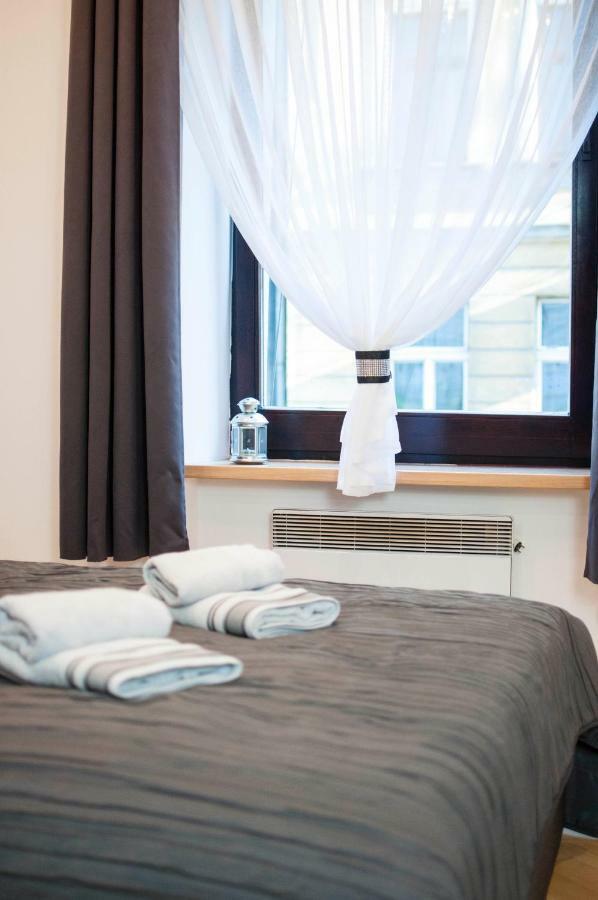 Cracow Jacuzzi Apartments - Silver Room Красков Екстериор снимка