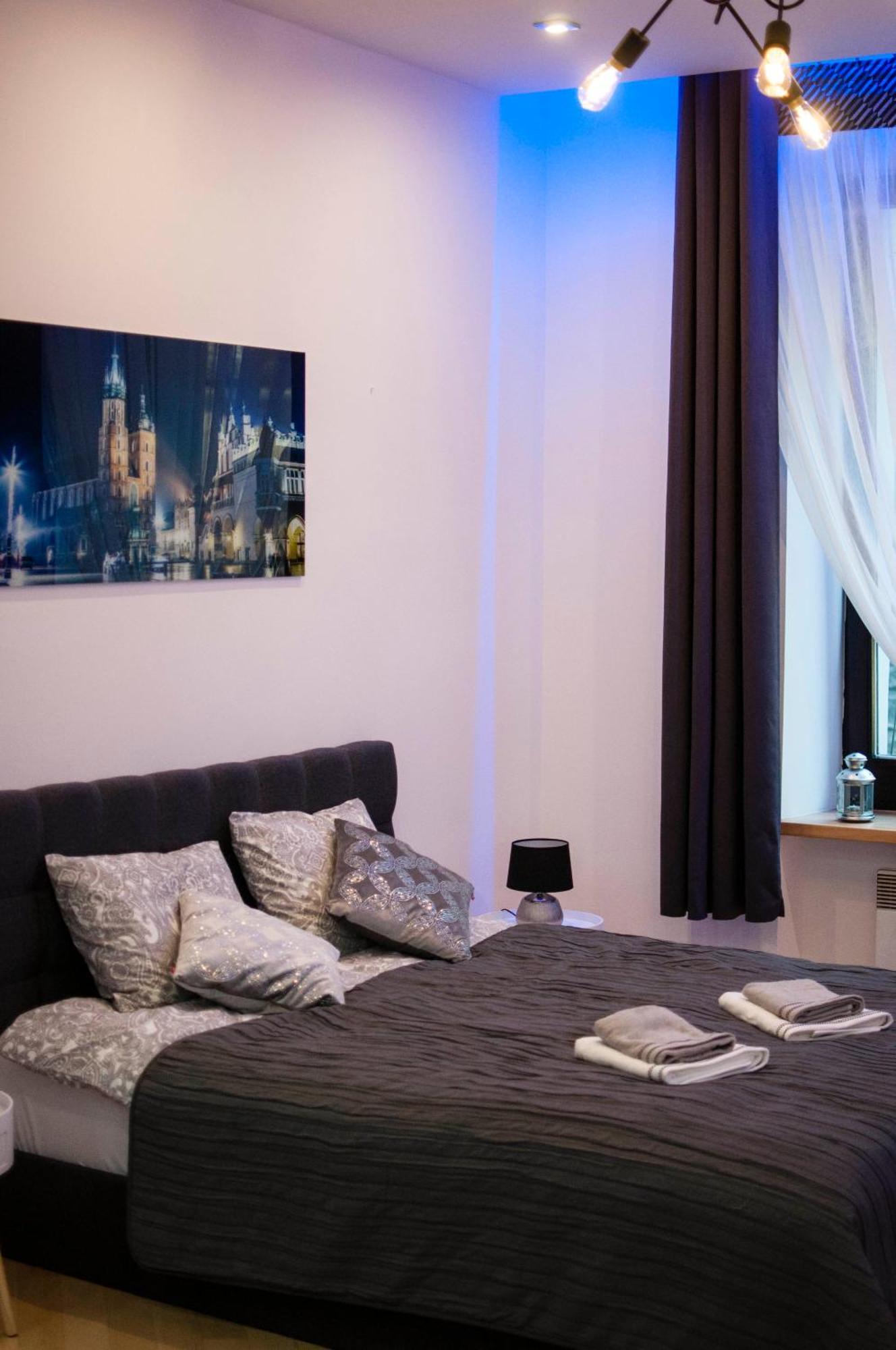 Cracow Jacuzzi Apartments - Silver Room Красков Екстериор снимка