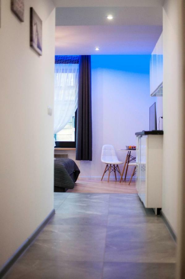 Cracow Jacuzzi Apartments - Silver Room Красков Екстериор снимка